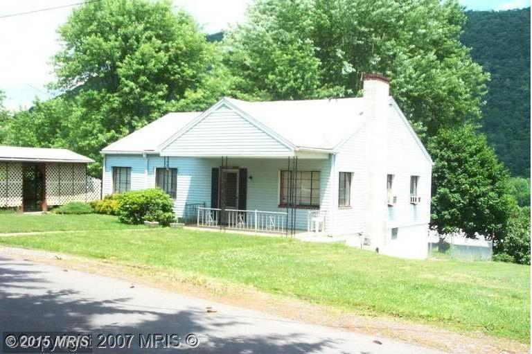 13402 Pershing St, Cumberland, MD 21502 photo 1