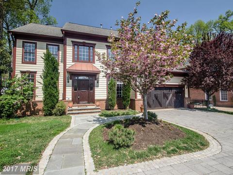 3917 Lorcom Ln, Arlington, VA 22207 photo 1