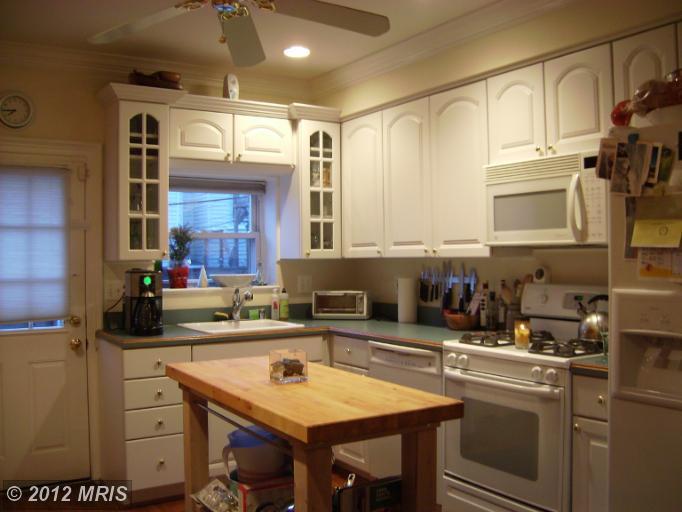 622 Streeper St S, Baltimore, MD 21224 photo 1