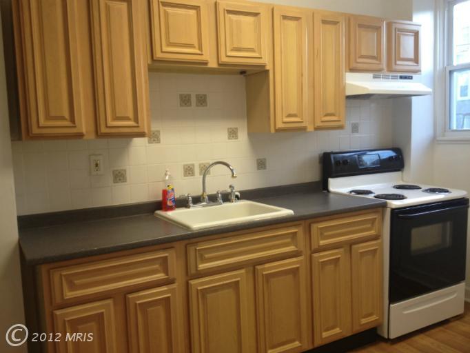 722 Linnard St, Baltimore, MD 21229 photo 1