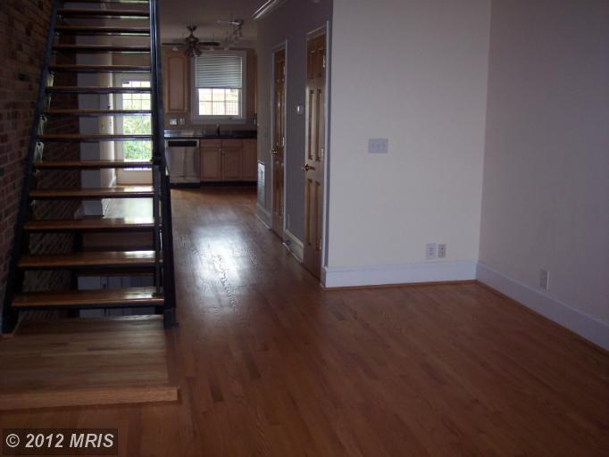328 Clinton St, Baltimore, MD 21224 photo 1