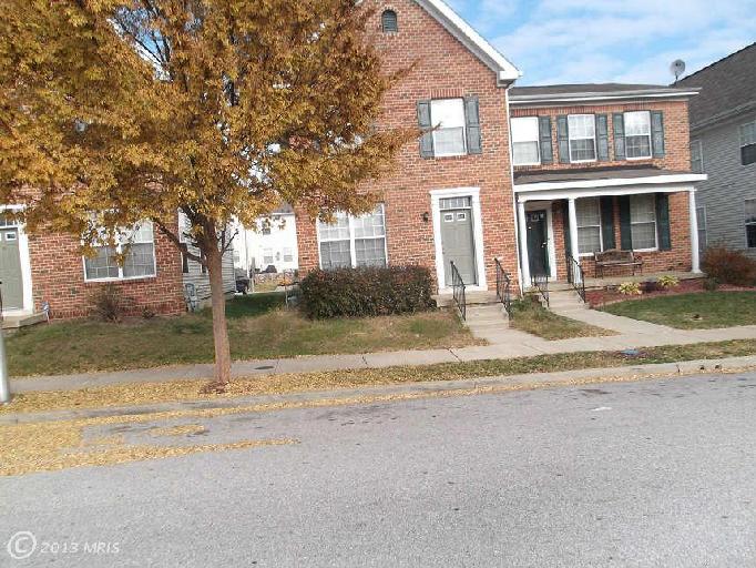 726 Murphy Ln, Baltimore, MD 21201 photo 1