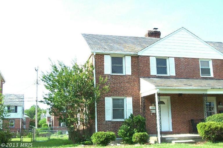 1527 E 35th St, Baltimore, MD 21218 photo 1