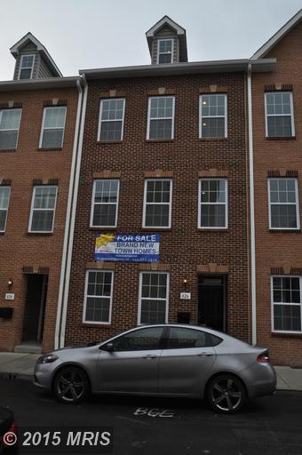 824 Robinson, Baltimore, MD 21224 photo 1