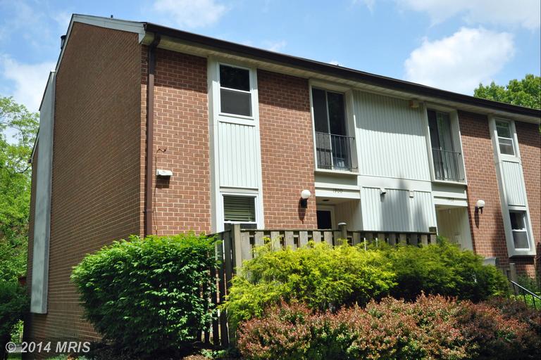 1900 Greenhaven Dr, Baltimore, MD 21209 photo 1