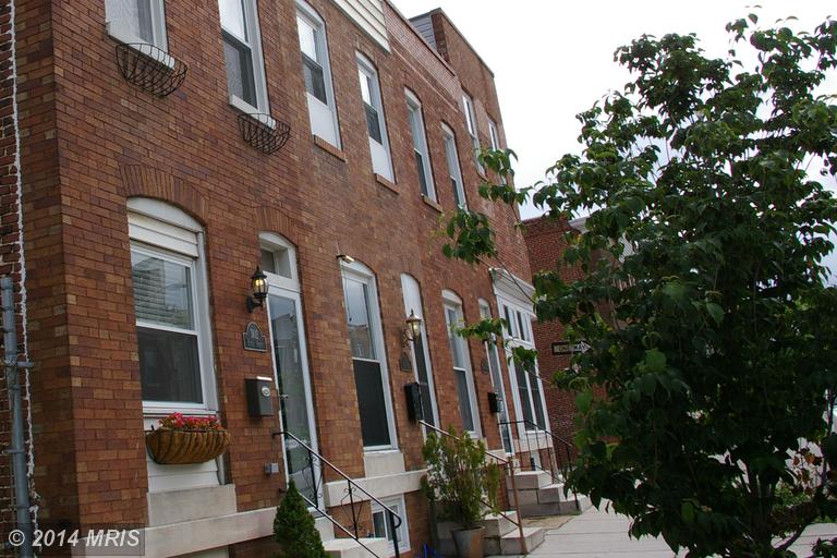 3102 Fleet St, Baltimore, MD 21224 photo 1
