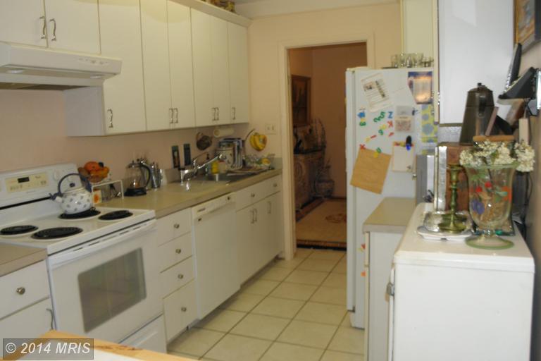 6300 Red Cedar Pl #402, Baltimore, MD 21209 photo 1