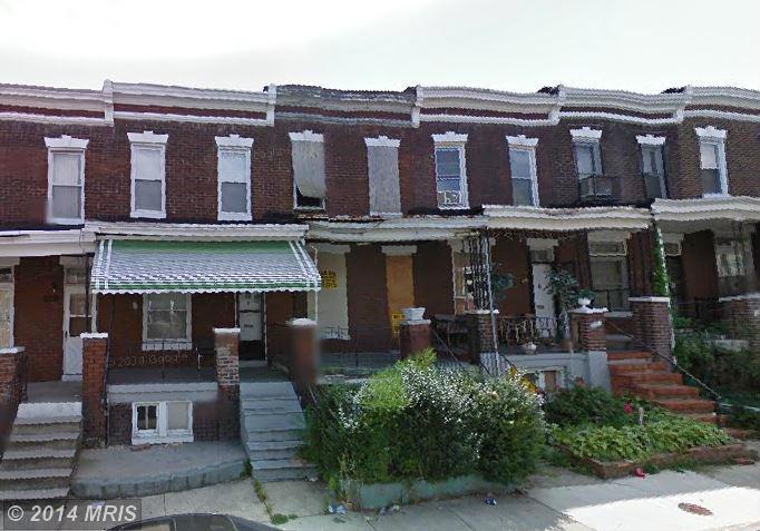 611 29th St E, Baltimore, MD 21218 photo 1