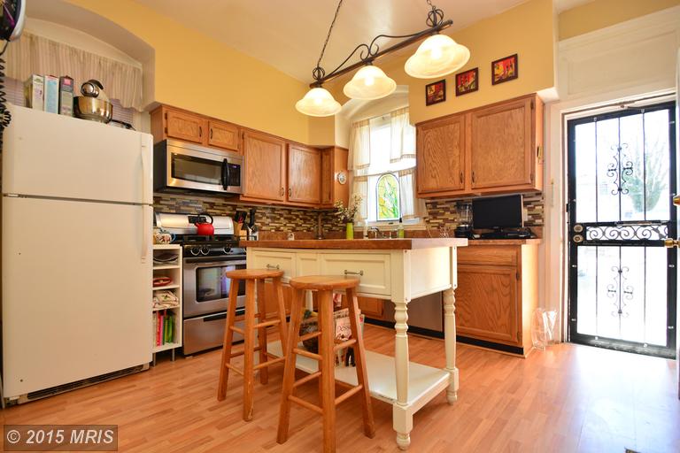 1927 31st St E, Baltimore, MD 21218 photo 1