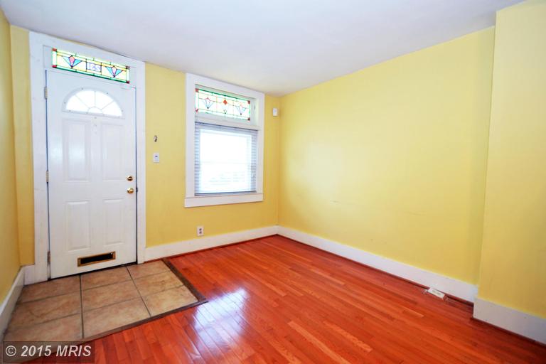 231 Castle St, Baltimore, MD 21231 photo 1