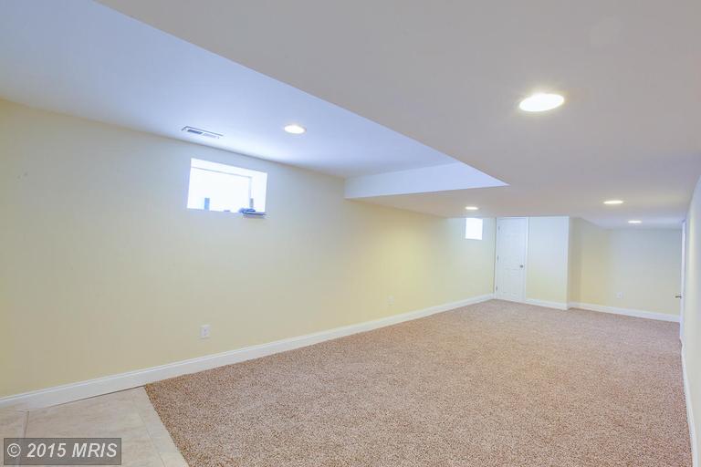 4802 Pilgrim Rd, Baltimore, MD 21214 photo 1