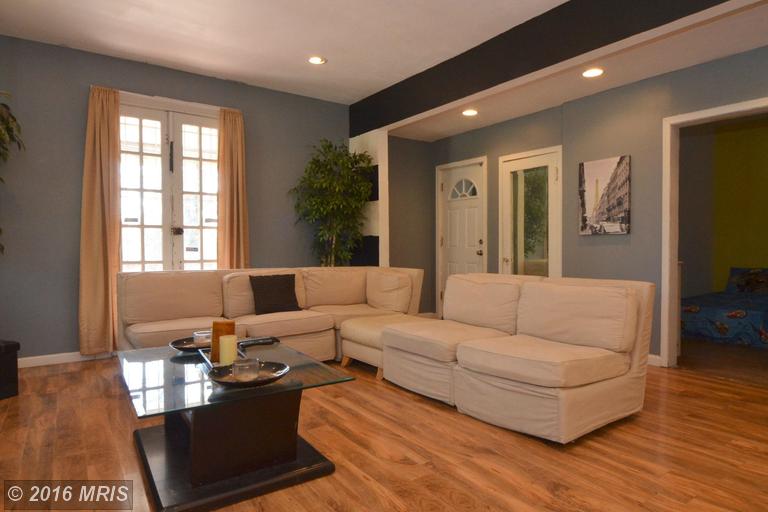 3206 Windsor Ave, Baltimore, MD 21216 photo 1