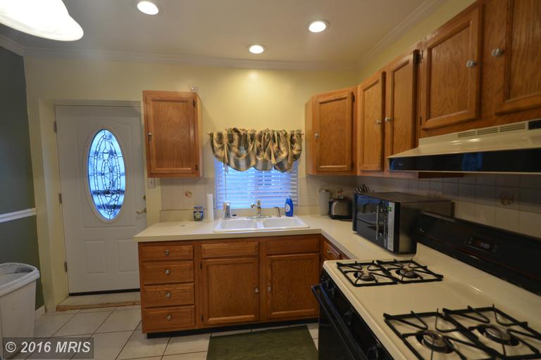 622 Decker Ave S, Baltimore, MD 21224 photo 1