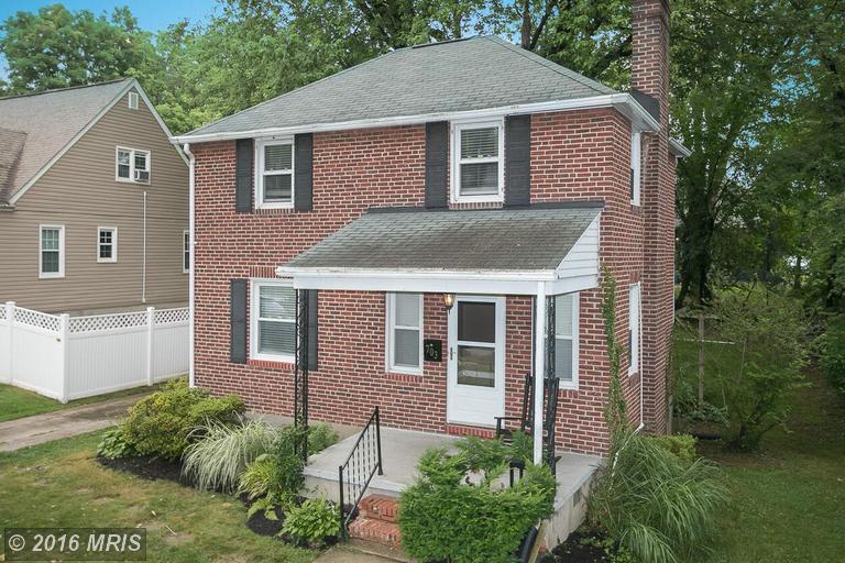 703 Devonshire Rd, Baltimore, MD 21229 photo 1