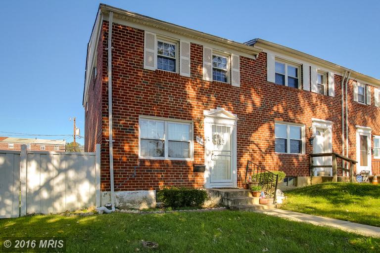650 Charraway Rd, Baltimore, MD 21229 photo 1