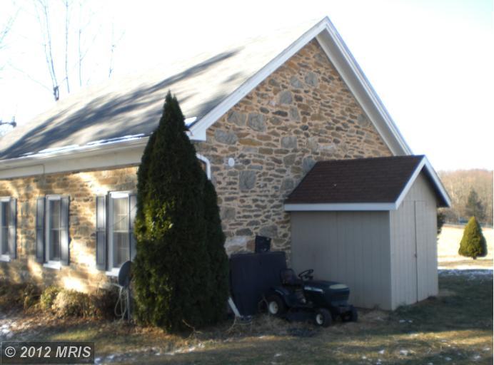 19129 Falls Rd, Hampstead, MD 21074 photo 1