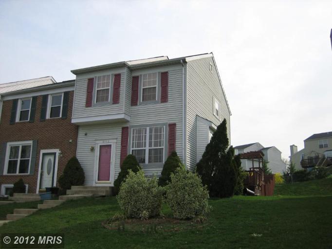 2033 Putnam Rd, Halethorpe, MD 21227 photo 1