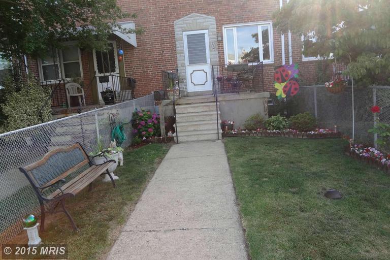 2720 Creston Rd, Dundalk, MD 21222 photo 1
