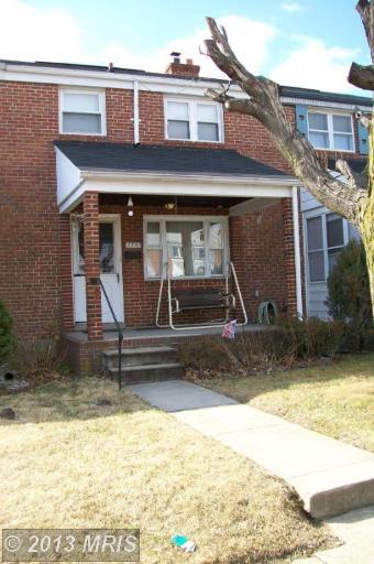 2741 Moorgate Rd, Dundalk, MD 21222 photo 1
