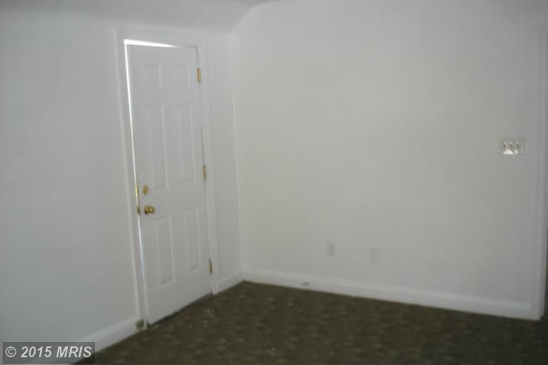 3139 Sollers Point Rd, Dundalk, MD 21222 photo 1
