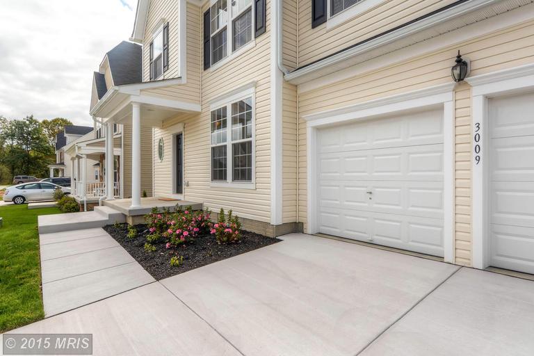 3009 Bender Ridge Ct, Parkville, MD 21234 photo 1