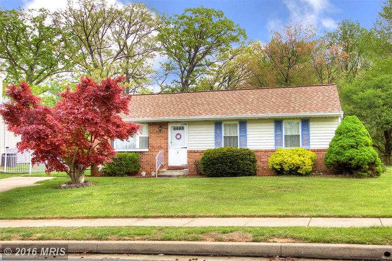 5 Crestview Garth, Rosedale, MD 21237 photo 1
