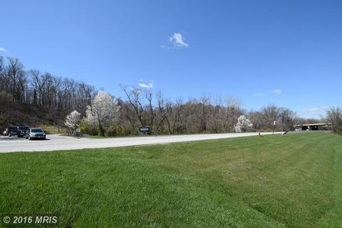 1601 Sulphur Spring Rd, Halethorpe, MD 21227 photo 1