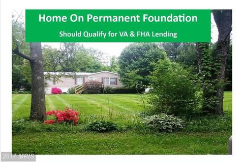 135 Emerald Dr, Falling Waters, WV 25419 photo 1