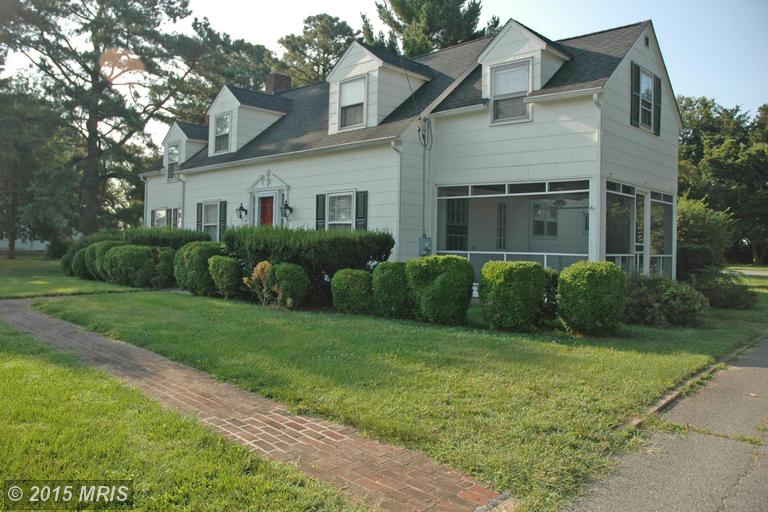 246 Main St E, Cecilton, MD 21913 photo 1