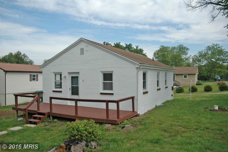 39 3rd Ave, Earleville, MD 21919 photo 1