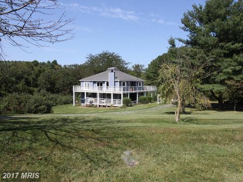 527 Chapel Ln, Boyce, VA 22620 photo 1