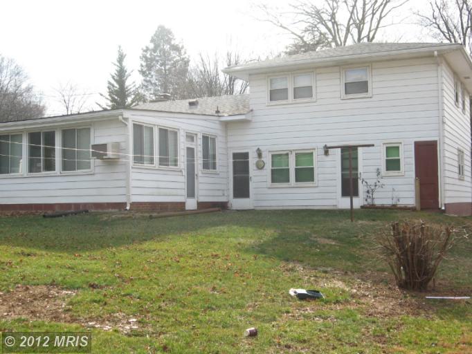 341 Main St E, Westminster, MD 21157 photo 1