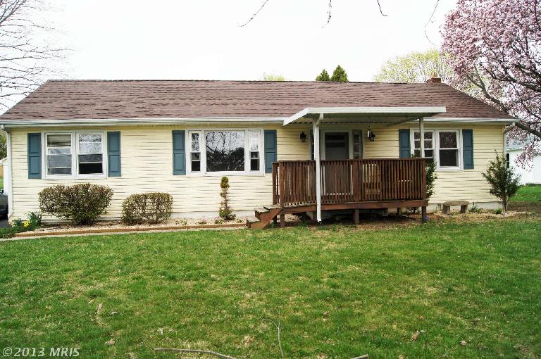 3562 Basler Rd, Hampstead, MD 21074 photo 1