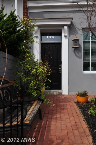 1318 Constitution Ave NE, Washington, DC 20002 photo 1