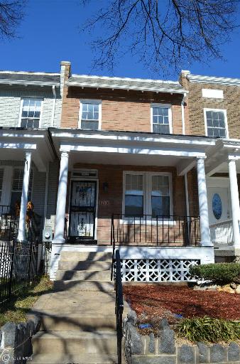 1718 D St SE, Washington, DC 20003 photo 1