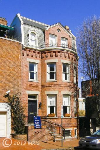 3003 N St NW, Washington, DC 20007 photo 1