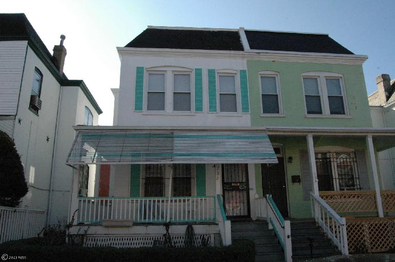 732 Gresham Pl NW, Washington, DC 20001 photo 1