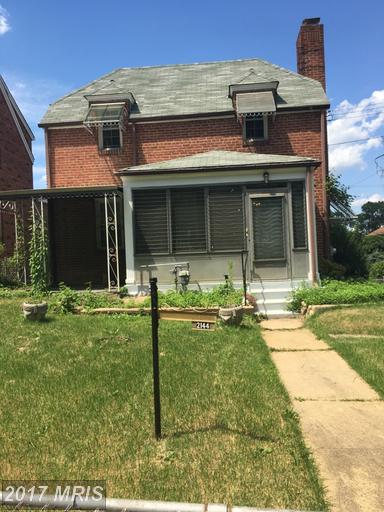 2144 R St NE, Washington, DC 20002 photo 1