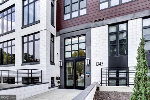 1345 K St SE #PH2, Washington, DC 20003 photo 3