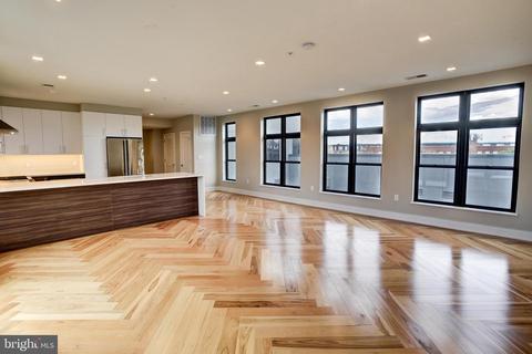 1345 K St SE #PH2, Washington, DC 20003 photo 6