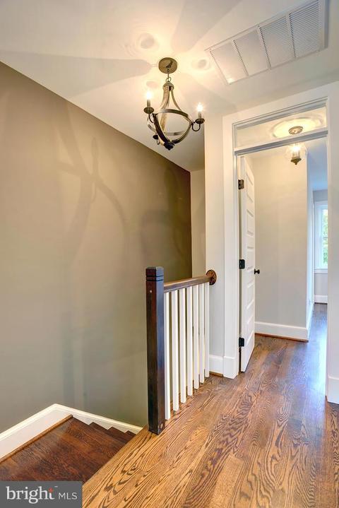 318 17th St NE, Washington, DC 20002 photo 10