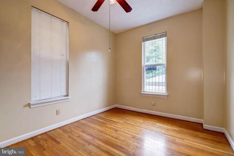 411 6th St SE, Washington, DC 20003 photo 8