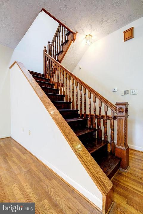411 6th St SE, Washington, DC 20003 photo 4