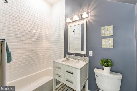 1009 17th St NE #12, Washington, DC 20002 photo 19