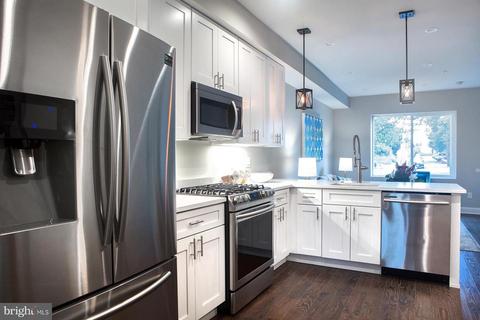 1824 D St NE #1, Washington, DC 20002 photo 8