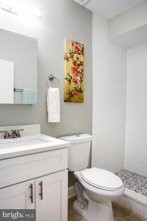 1824 D St NE #1, Washington, DC 20002 photo 21