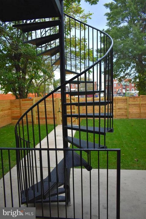 1824 D St NE #1, Washington, DC 20002 photo 27