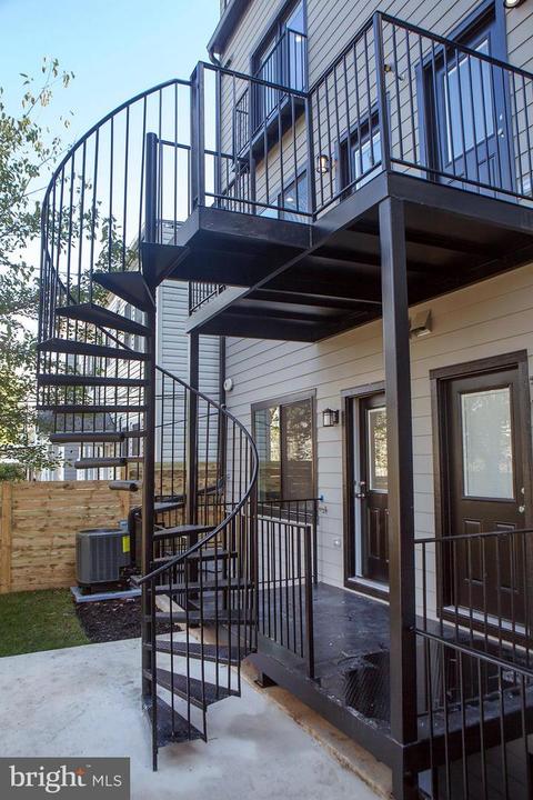 1824 D St NE #1, Washington, DC 20002 photo 28