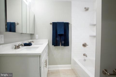1824 D St NE #1, Washington, DC 20002 photo 26