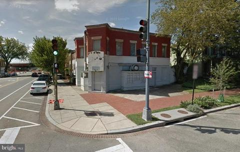 901 11th St SE, Washington, DC 20003 photo 1
